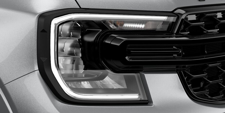 Ốp viền đèn pha màu đen