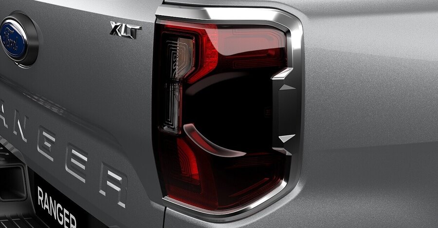 Ốp viền trang trí- đèn hậu-crom