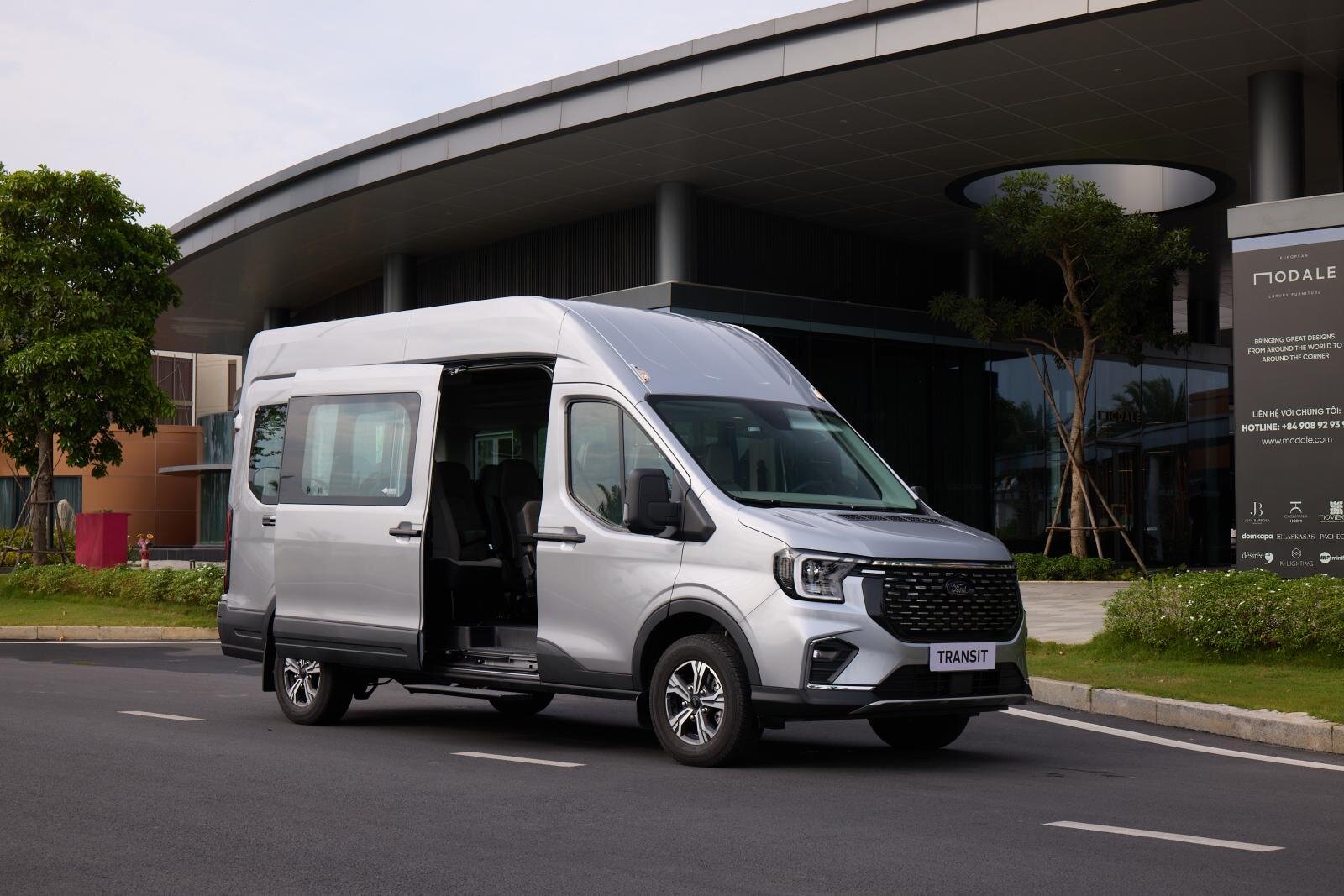 Ford Transit Thế Hệ Mới | Trend 16 Chỗ