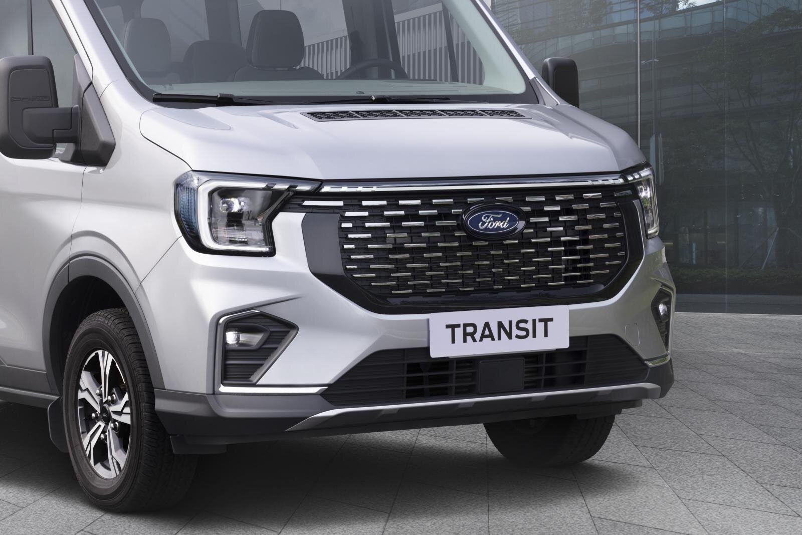 Ford Transit Thế Hệ Mới | Trend 16 Chỗ