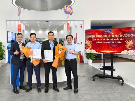 Dana Ford Tuyên Dương Và Khen Thưởng Tháng 12 và Quý IV